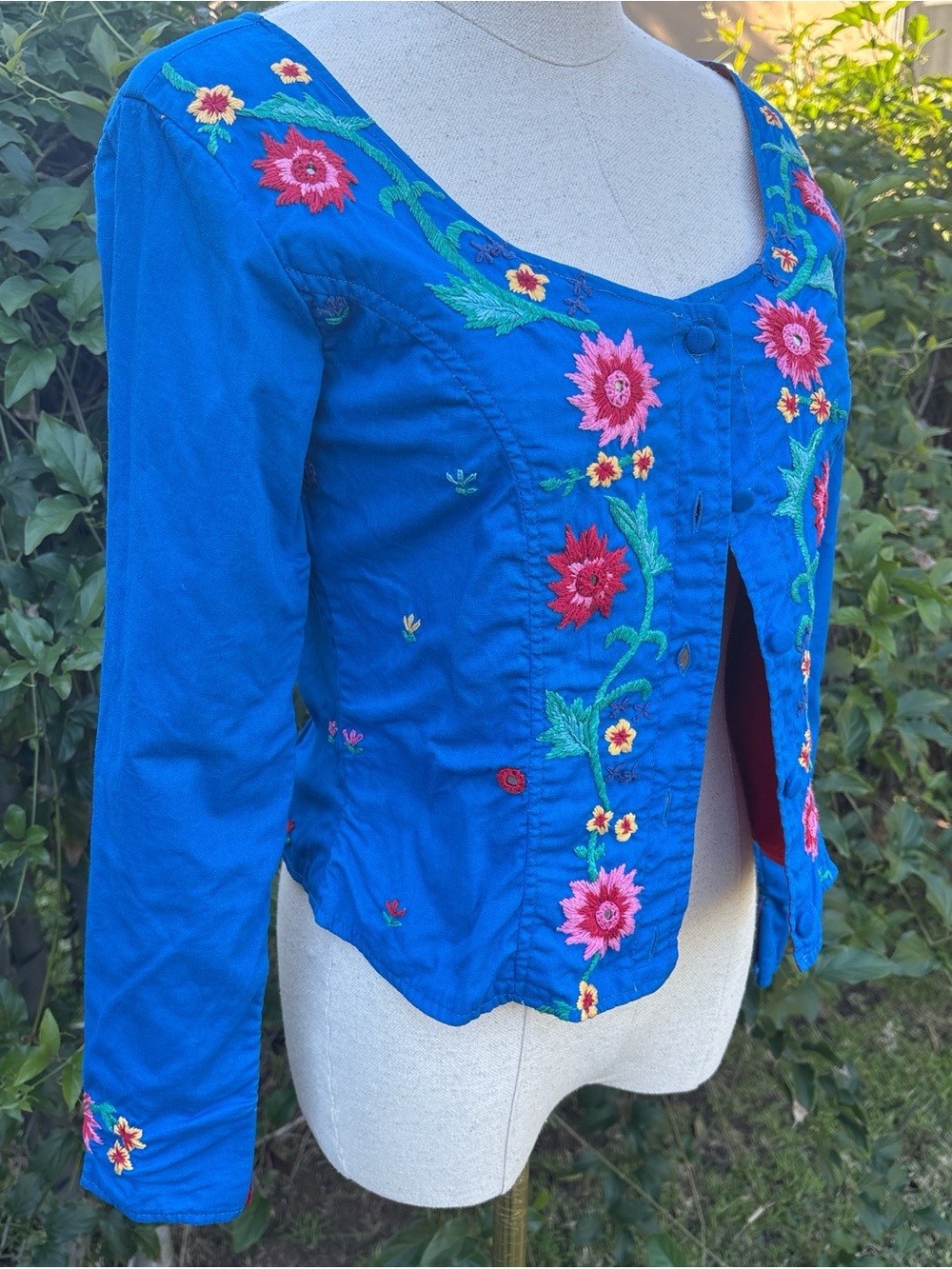 Vintage Whimsical Embroidered Floral Cotton Jacket
